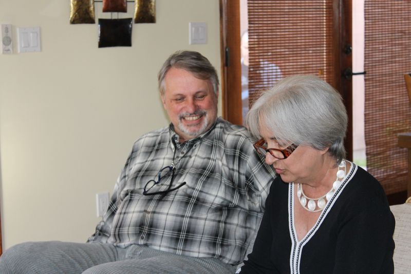 Mark Stratton et Lois Becker, auteurs de 'Wilde’s West'
